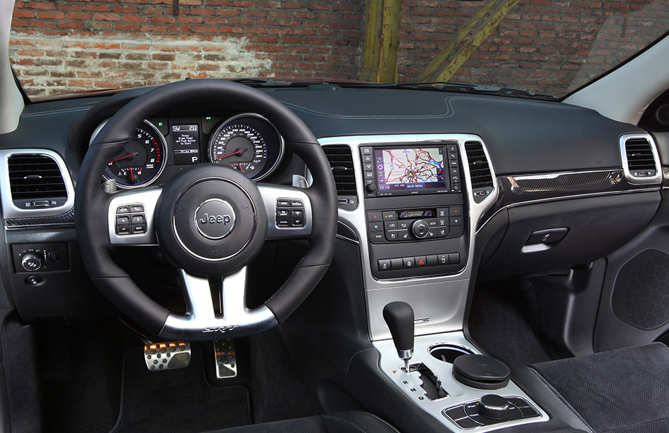 2012 Jeep Grand Cherokee SRT8 Front