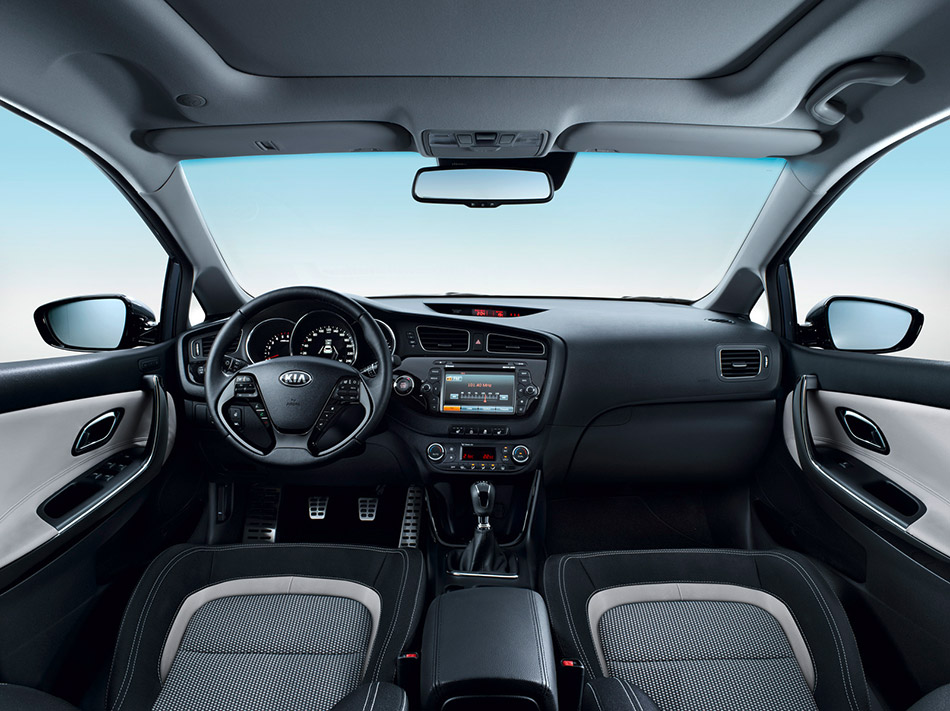 2012 Kia Cee'd Interior 