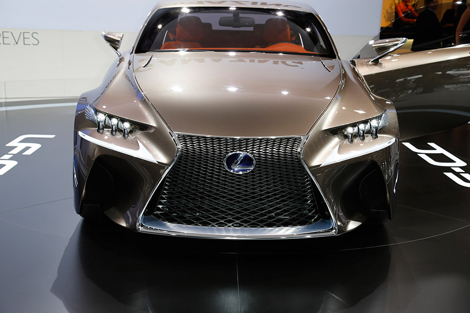 2012 Lexus LF-CC Concept Front