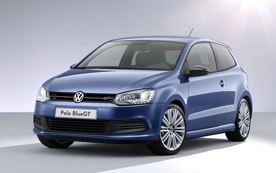 2012 Volkswagen Polo GT Blue Front Angle