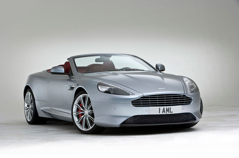 2013 Aston Martin DB9 Front Angle