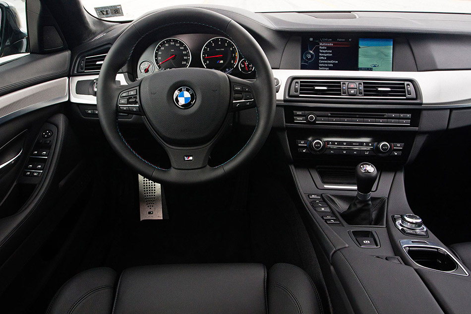 2013 BMW M5 Interior