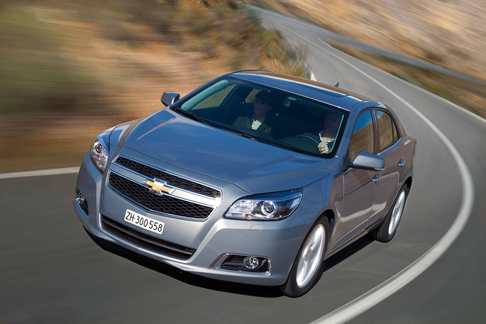 2013 Chevrolet Malibu Front Angle