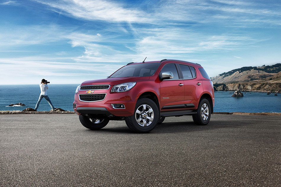 2013 Chevrolet Trailblazer Front Angle