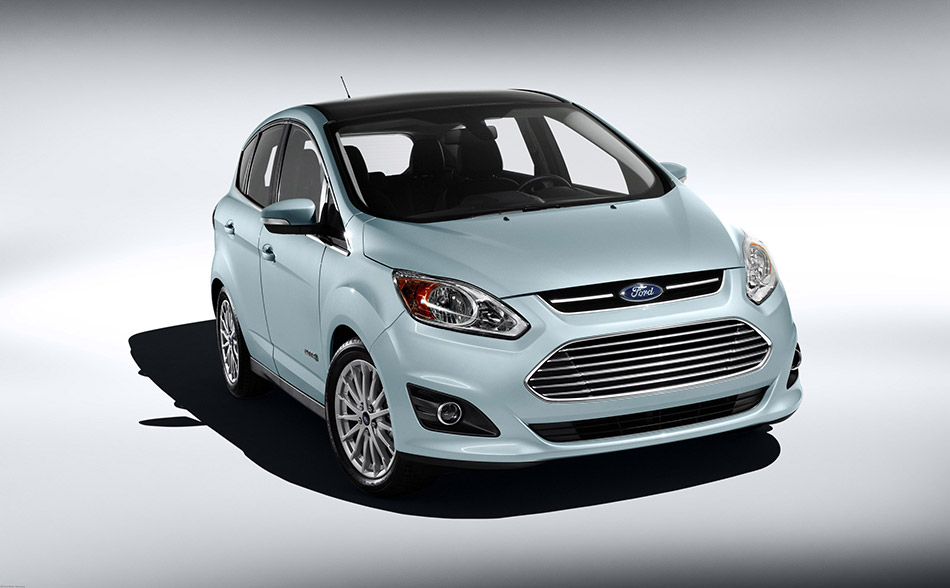 2013 Ford C-MAX Hybrid Front Angle