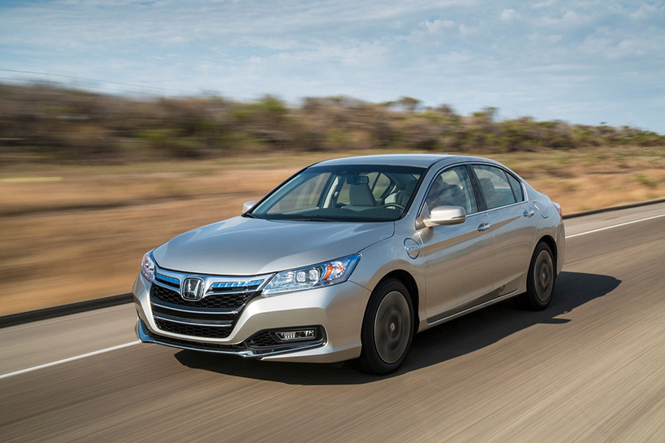 2013 Honda Accord Front Angle