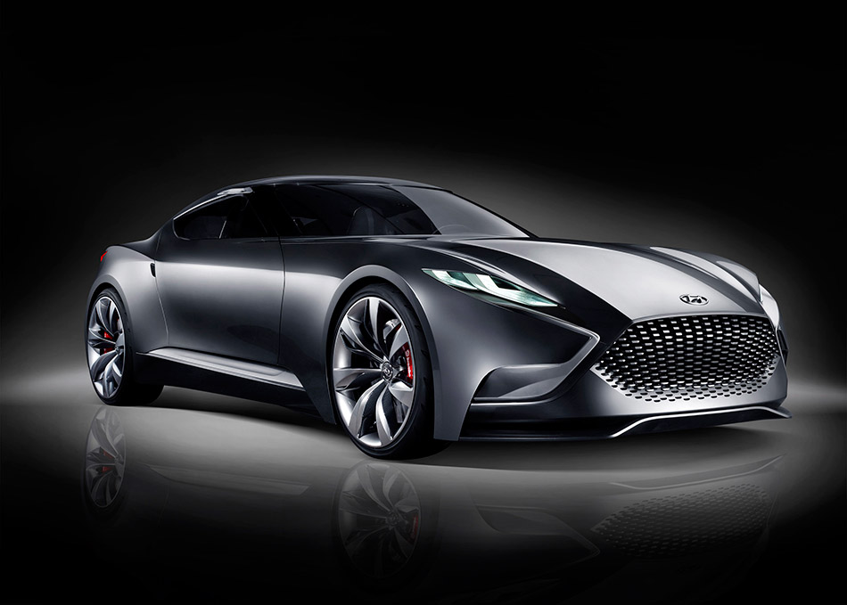 2013 Hyundai HND-9 Concept Front Angle