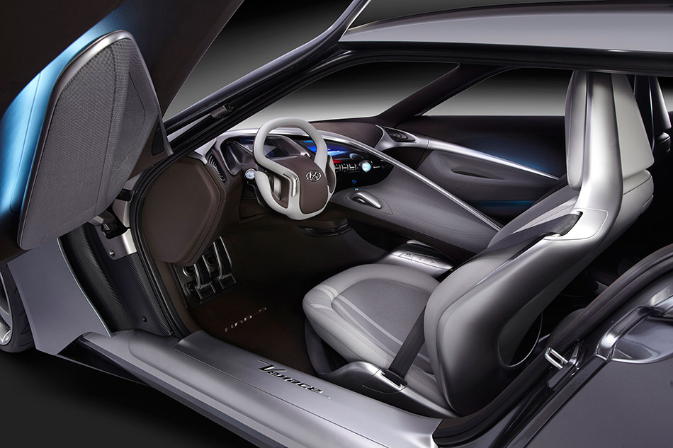 2013 Hyundai HND-9 Concept Front Angle2013 Hyundai HND-9 Concept Interior