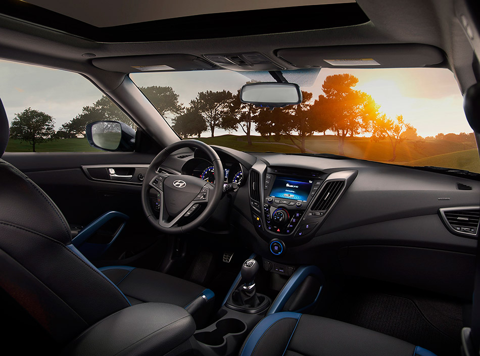 2013 Hyundai Veloster Turbo Interior