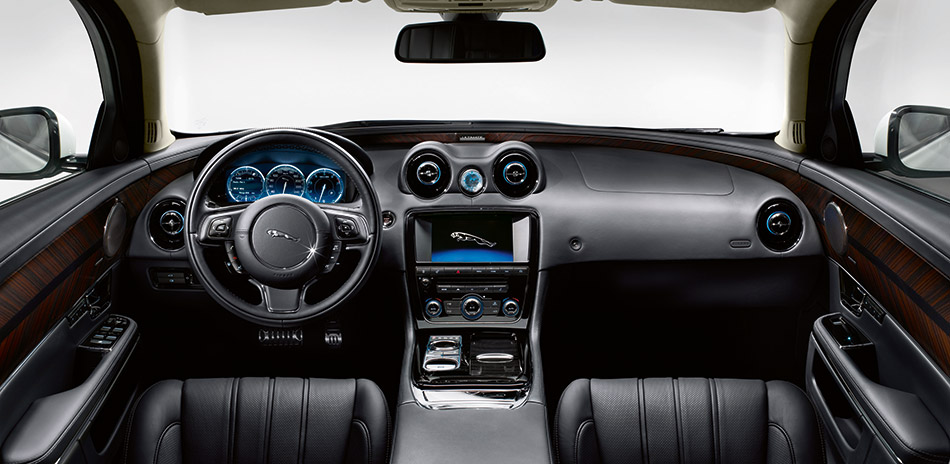 2013 Jaguar XJ Ultimate Interior