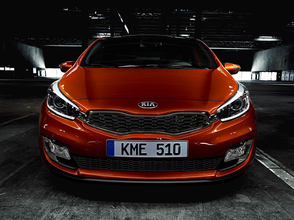 2013 Kia Pro_Cee'd Front