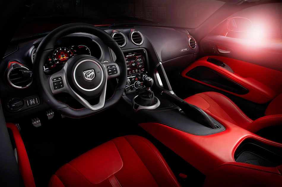 2013 SRT Viper GTS Interior