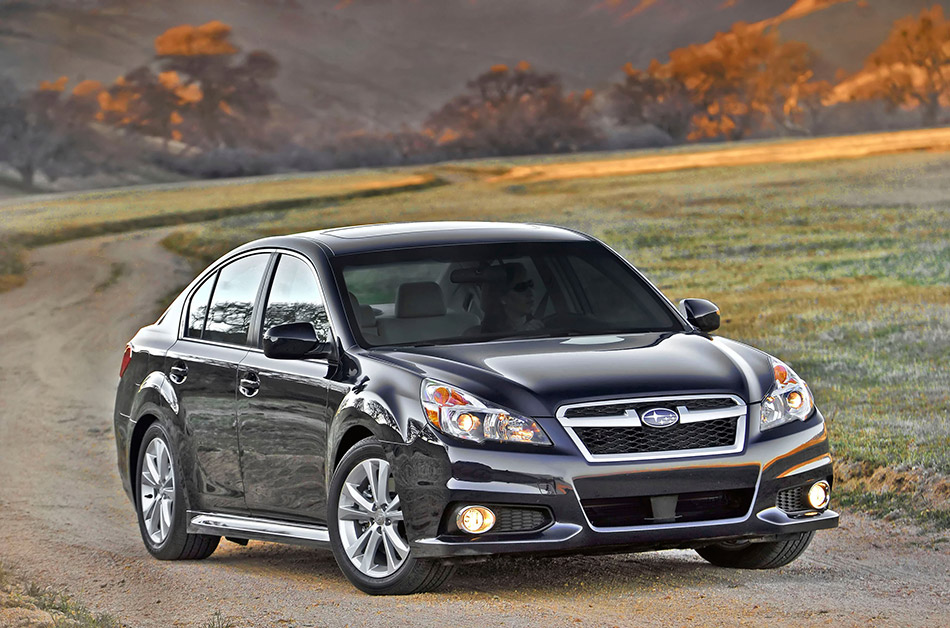 2013 Subaru Legacy Front Angle