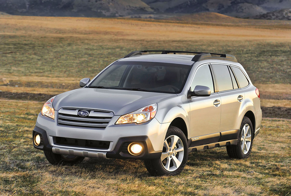 2013 Subaru Outback Front Angle