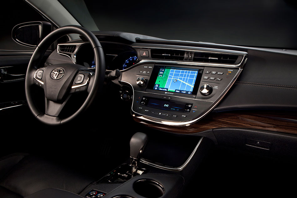 2013 Toyota Avalon Interior