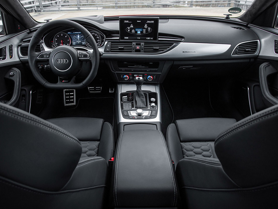 2014 Audi RS 6 Avant Interior