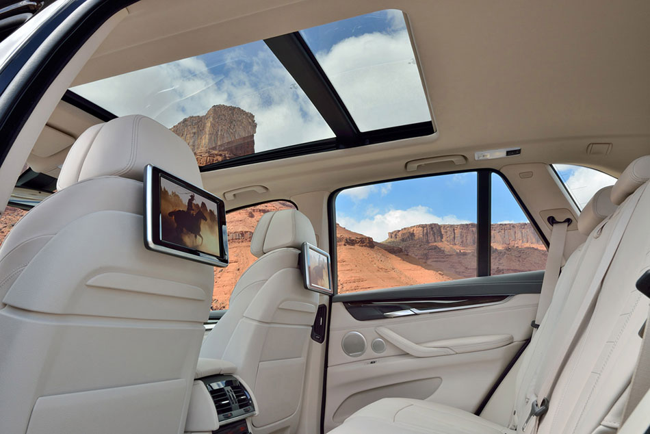 2014 BMW X5 Rear Interior