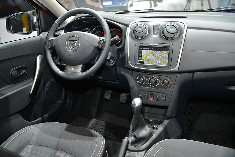2014 Dacia Logan MCV Interior