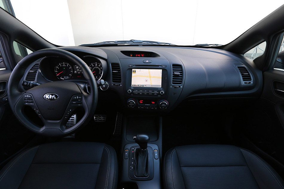 2014 Kia Forte 5-Door Interior