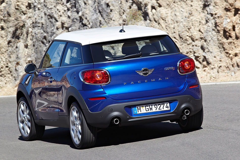 2014 MINI Paceman Rear Angle