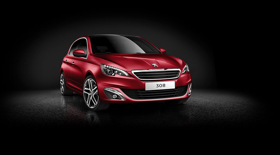 2014 Peugeot 308 Front Angle