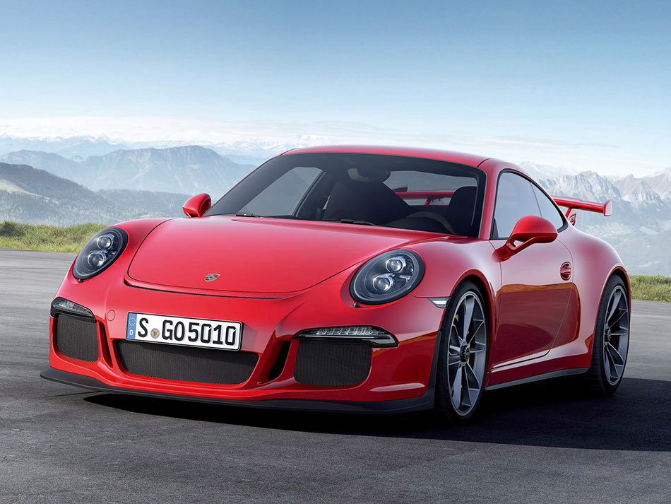 2014 Porsche 911 GT3 Front Angle