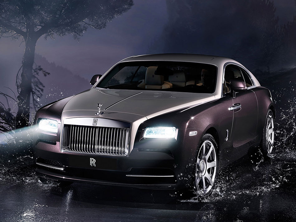 2014 Rolls-Royce Wraith Front Angle