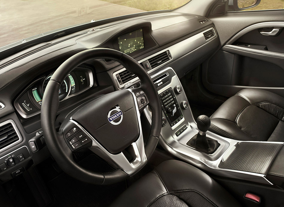 2014 Volvo V70 Interior