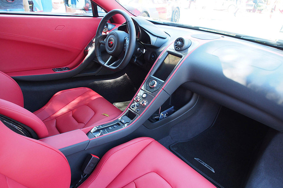 McLaren X-1 Concept Interior