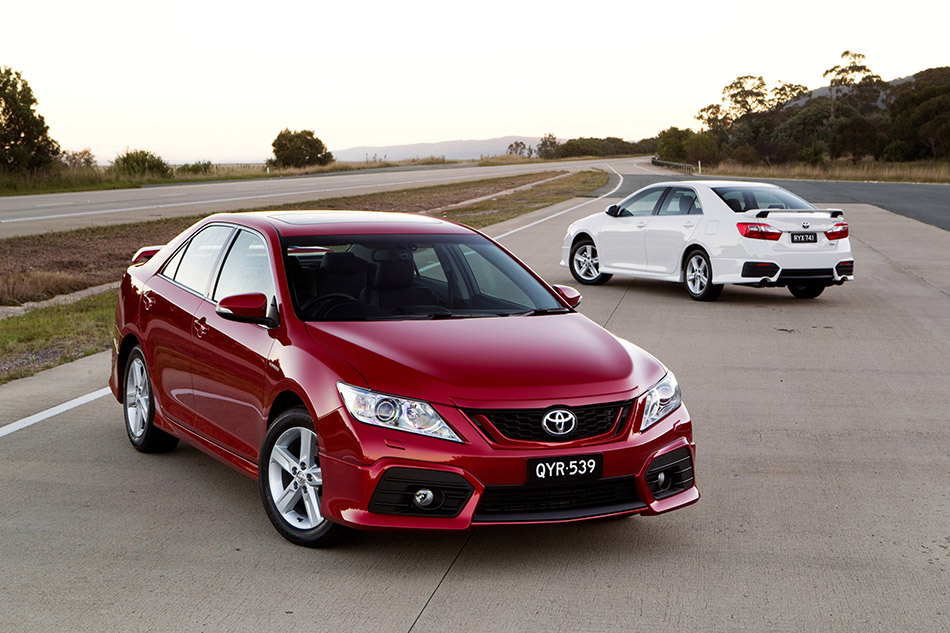 2012 Toyota Aurion Front Angle