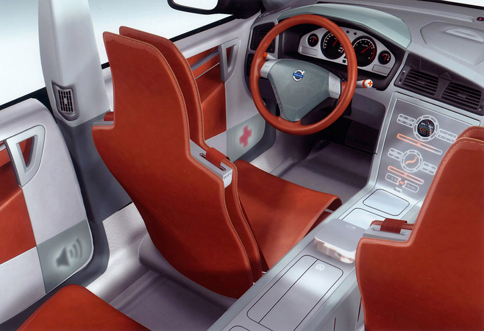 2002 Volvo ACC Interior