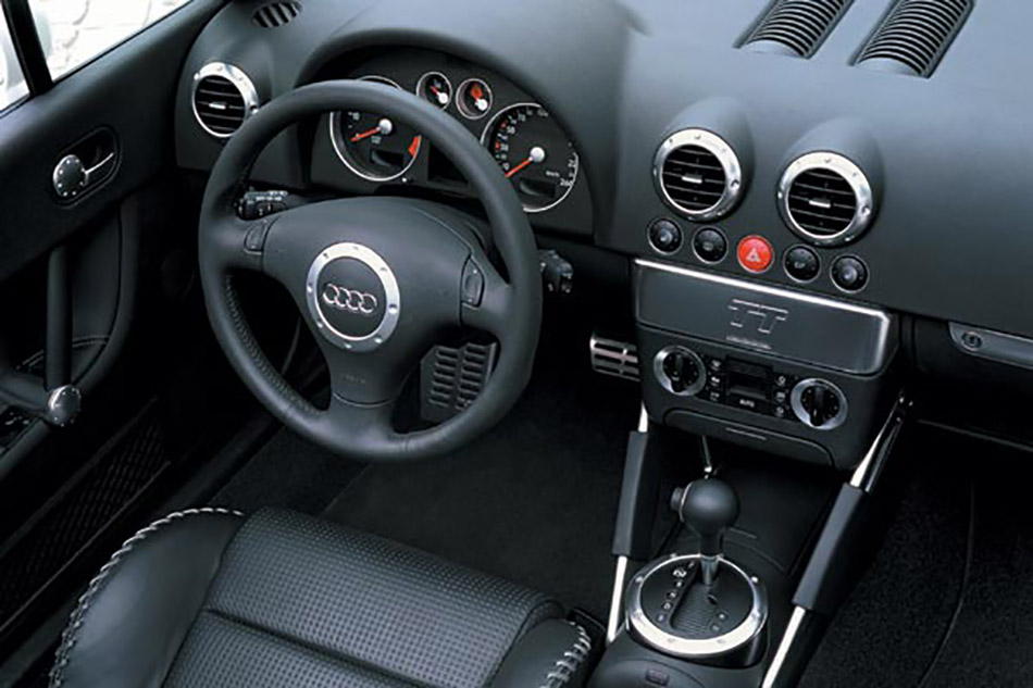 2005 Audi TT 6-Speed TipTronic Interior