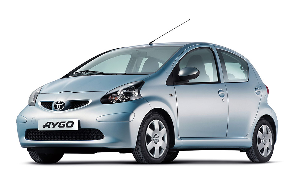 2005 Toyota Aygo Front Angle