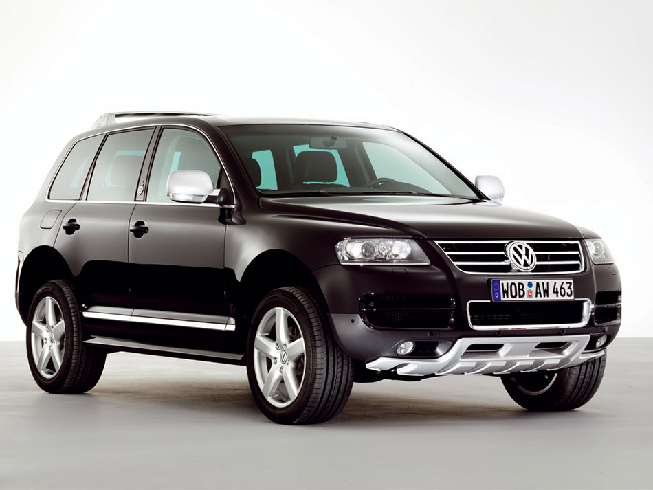 2005 Volkswagen Touareg Kong Front Angle