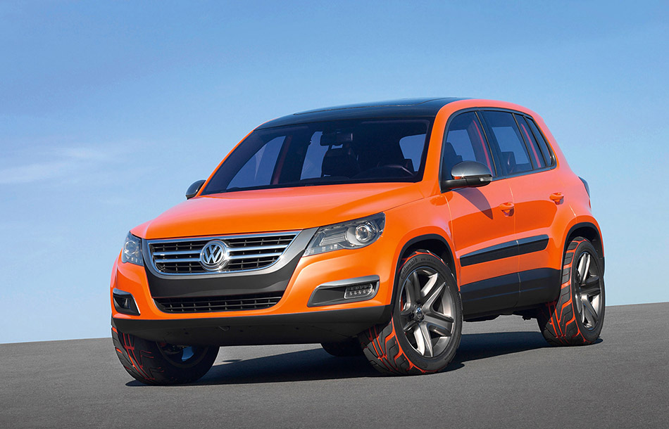 2006 Volkswagen Tiguan Concept Front Angle