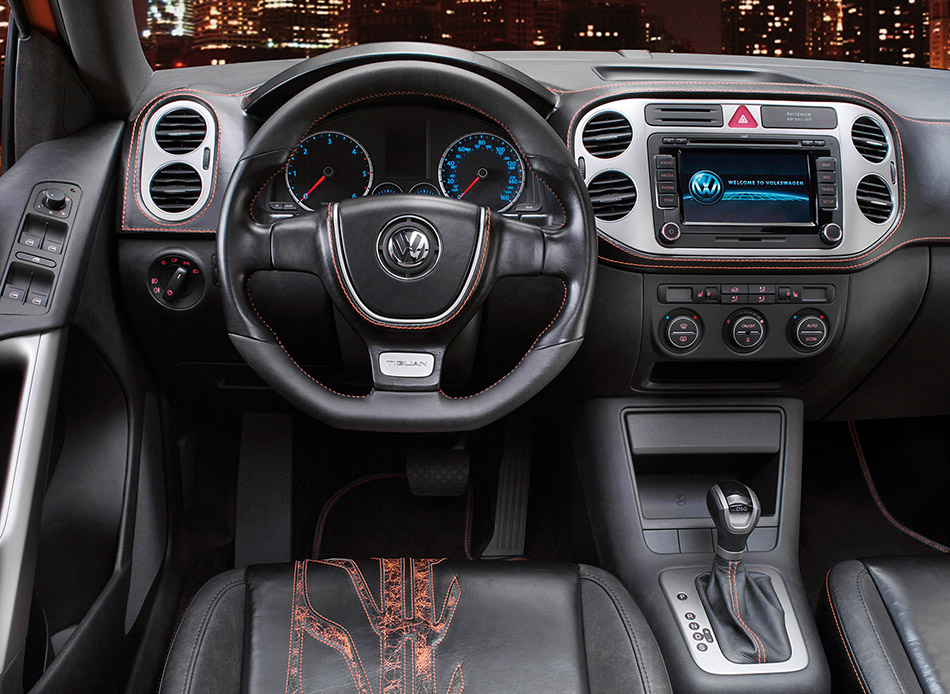 2006 Volkswagen Tiguan Concept Interior