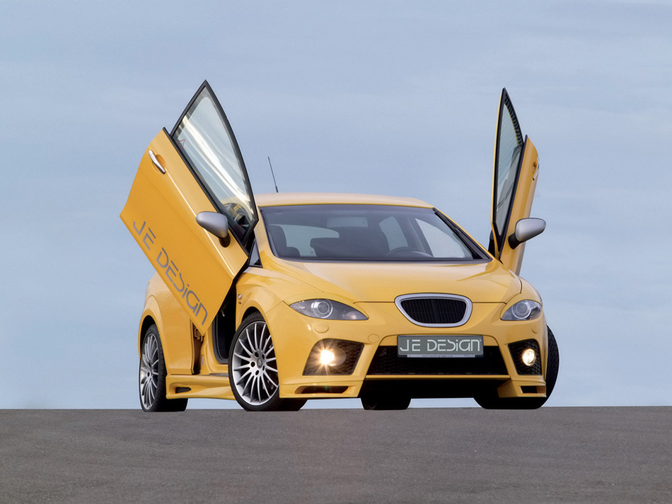 2007 JE Design SEAT Leon 1 P FR Front Angle
