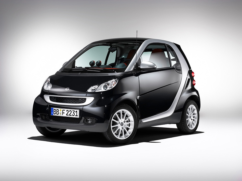 2007 Smart ForTwo Front Angle