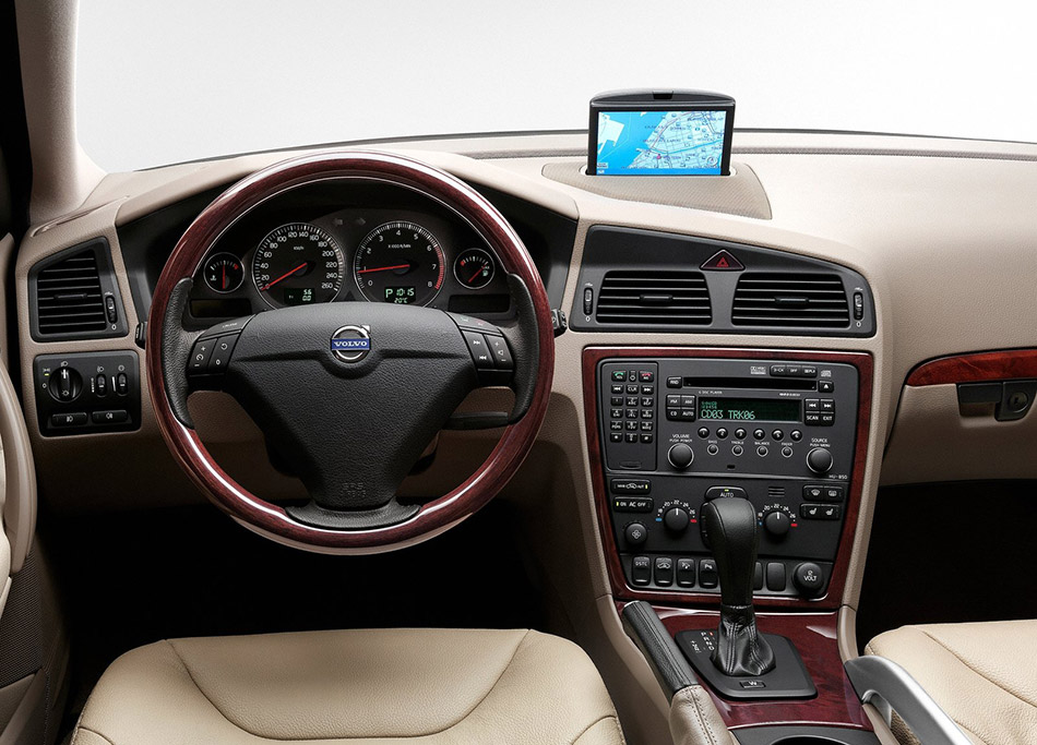 2007 Volvo XC70 Interior