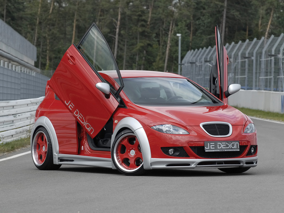 2008 JE Design Seat Leon 1 P Wide Body Front Angle