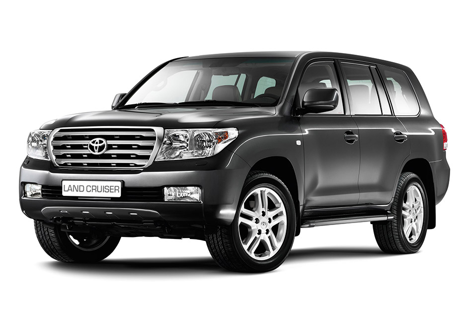 2008 Land Cruiser V8 Front Angle