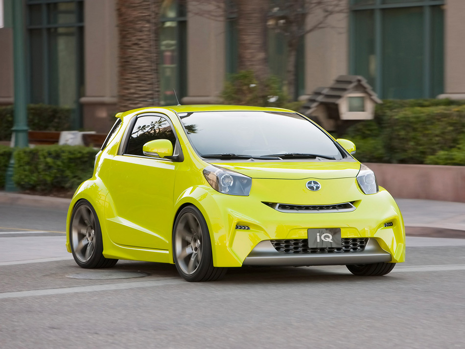 2009 Scion iQ Concept Five Axis Front Angle