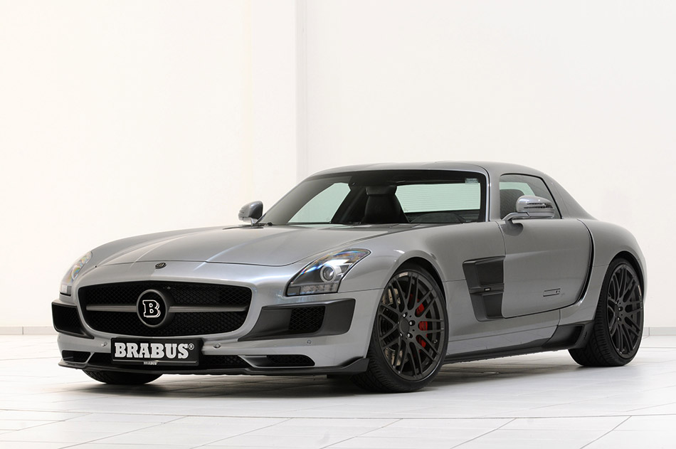 2011 Brabus Mercedes-Benz SLS AMG 700 Biturbo Front Angle