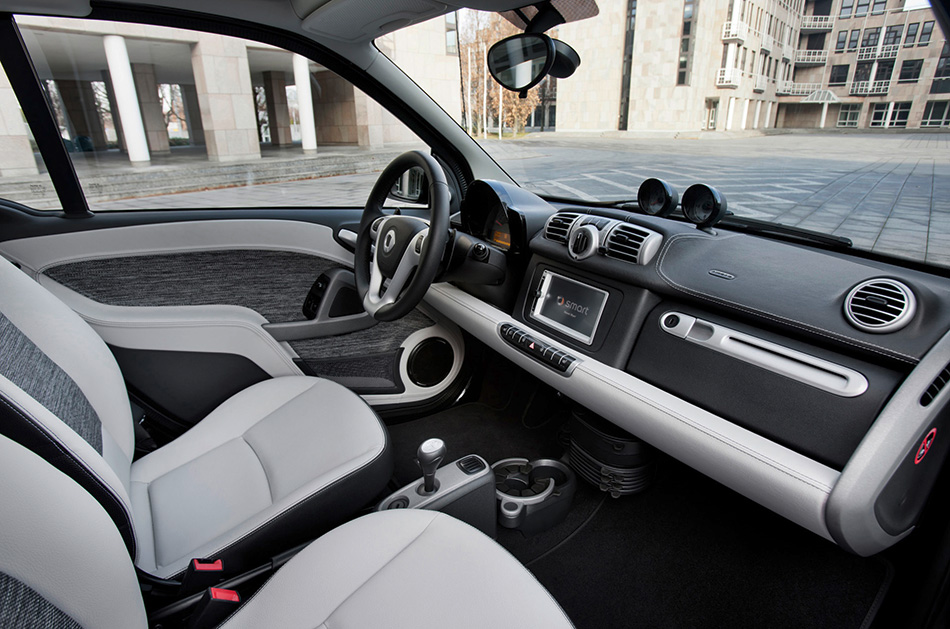 2012 Smart ForTwo Interior
