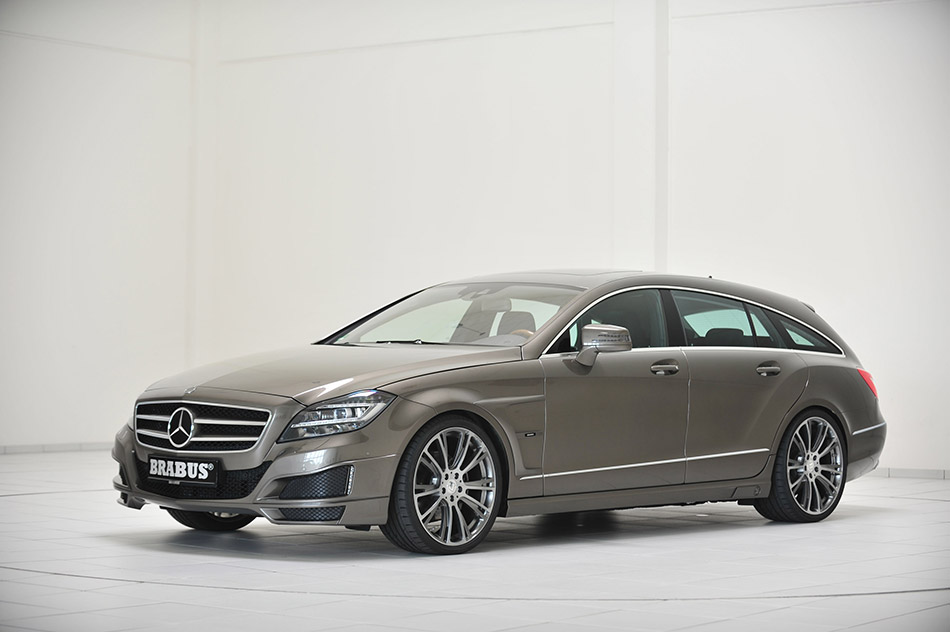 2013 Brabus Mercedes-Benz CLS Shooting Brake Front Angle