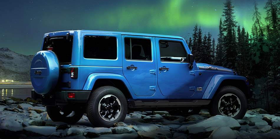 2013 Jeep Wrangler Polar Rear Angle