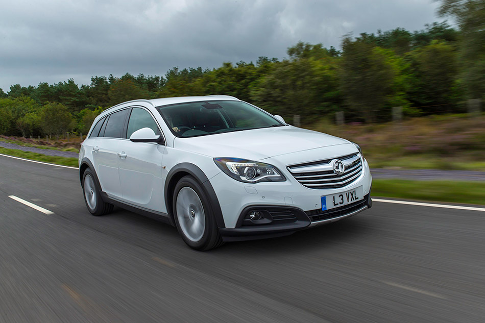 2013 Vauxhall Insignia Front Angle