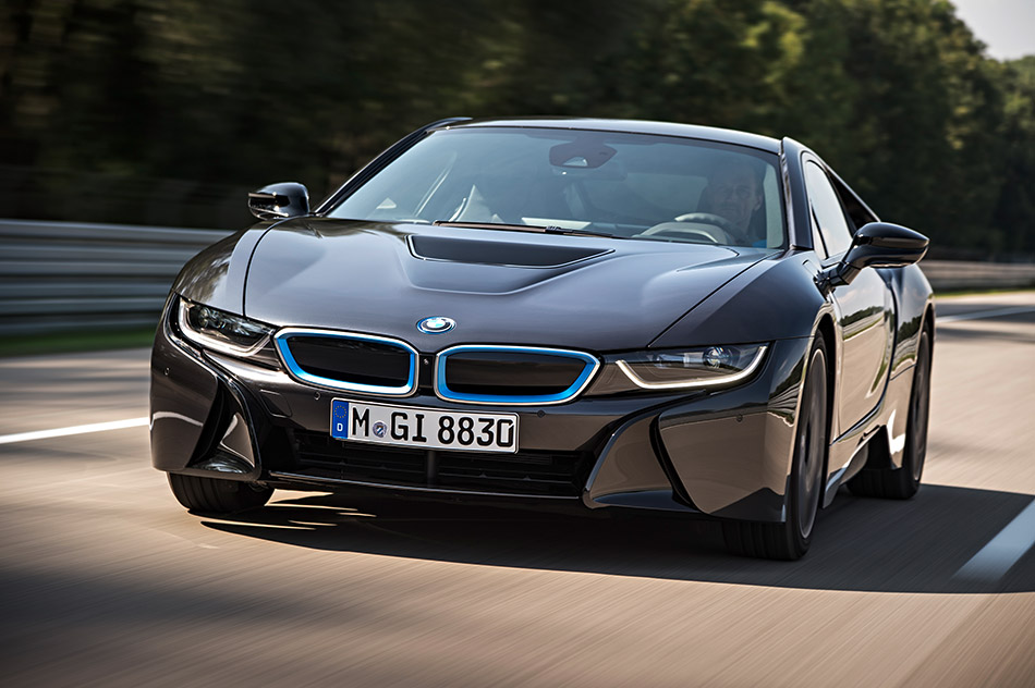 2014 BMW i8 Front Angle