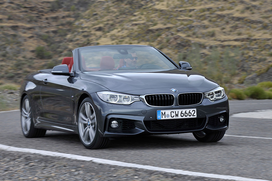 2014 BMW 4-Series Convertible Front Angle