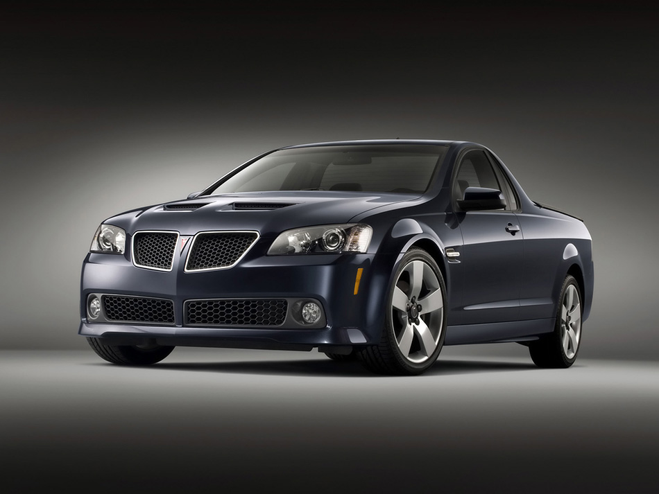 2010 Pontiac G8 Sport Truck Front Angle